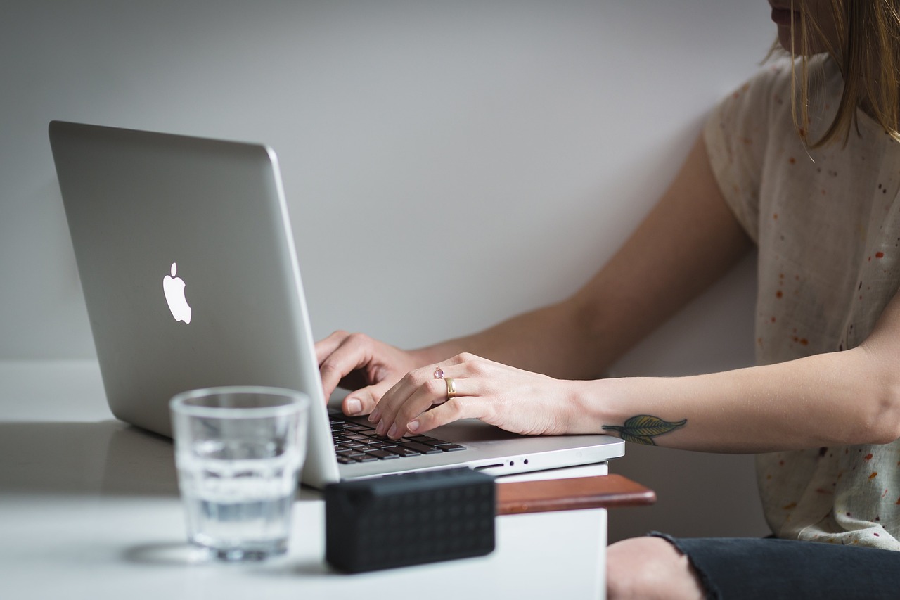 Comparing Web Hosting Services: Shared, VPS, and Dedicated Hosting